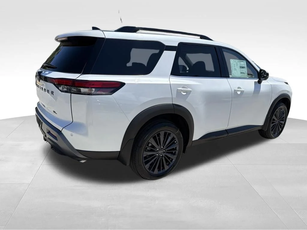 New 2026 White Nissan SL image 8