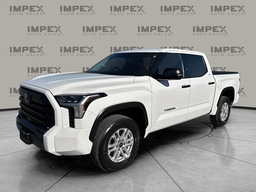 Used 2023 White Toyota SR5 image 1