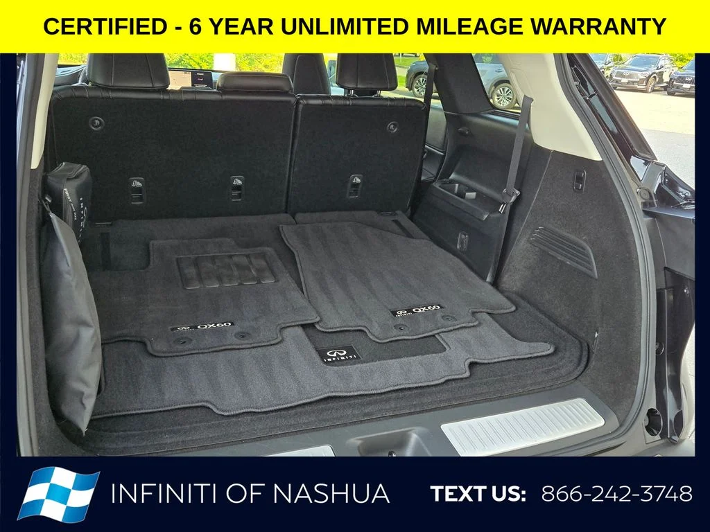 Certified Used 2023 Black INFINITI LUXE image 21