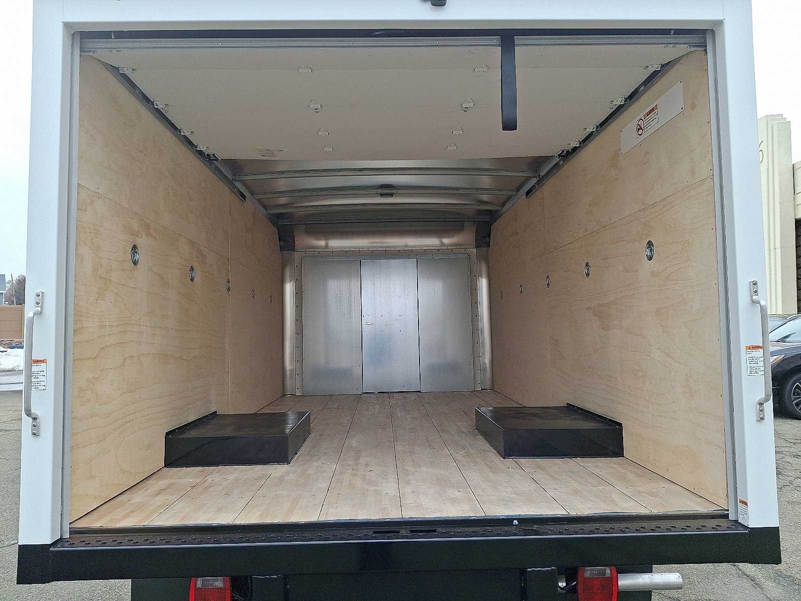 Used 2026 Oxford White - YZ Ford  image 18