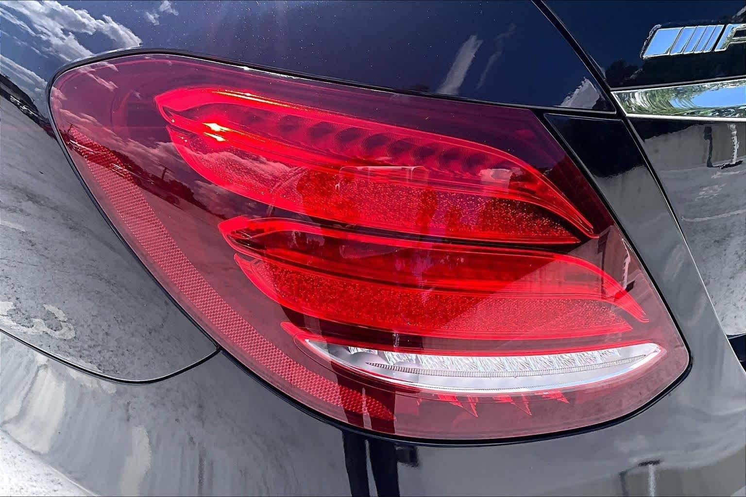 Used 2019 Obsidian Black Metallic Mercedes-Benz AMG® E 53 image 28