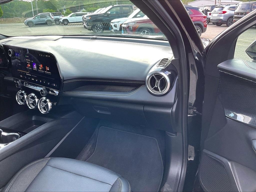 Used 2024 Black Chevrolet LT image 13