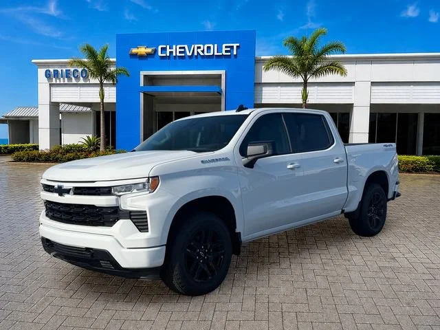 New 2026 Summit White Chevrolet RST image 3