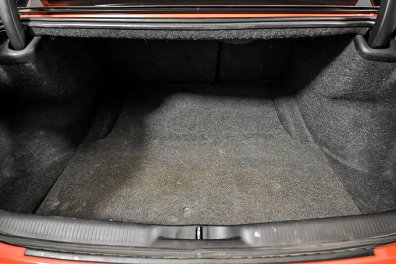 Used 2017 Go Mango Dodge R/T Scat Pack image 11
