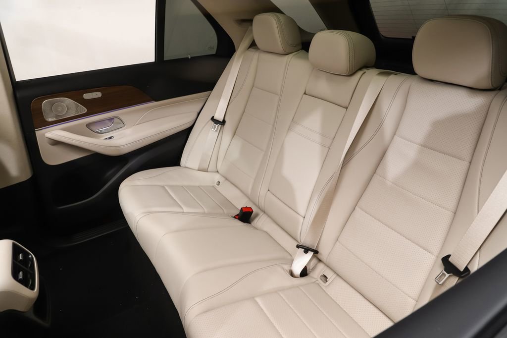 New 2026 Polar White Mercedes-Benz GLE 350 image 29
