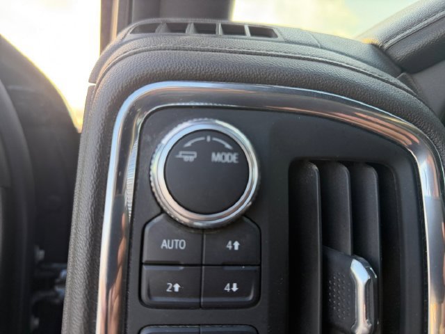 Used 2022 DARK SKY METALLIC GMC Denali image 10