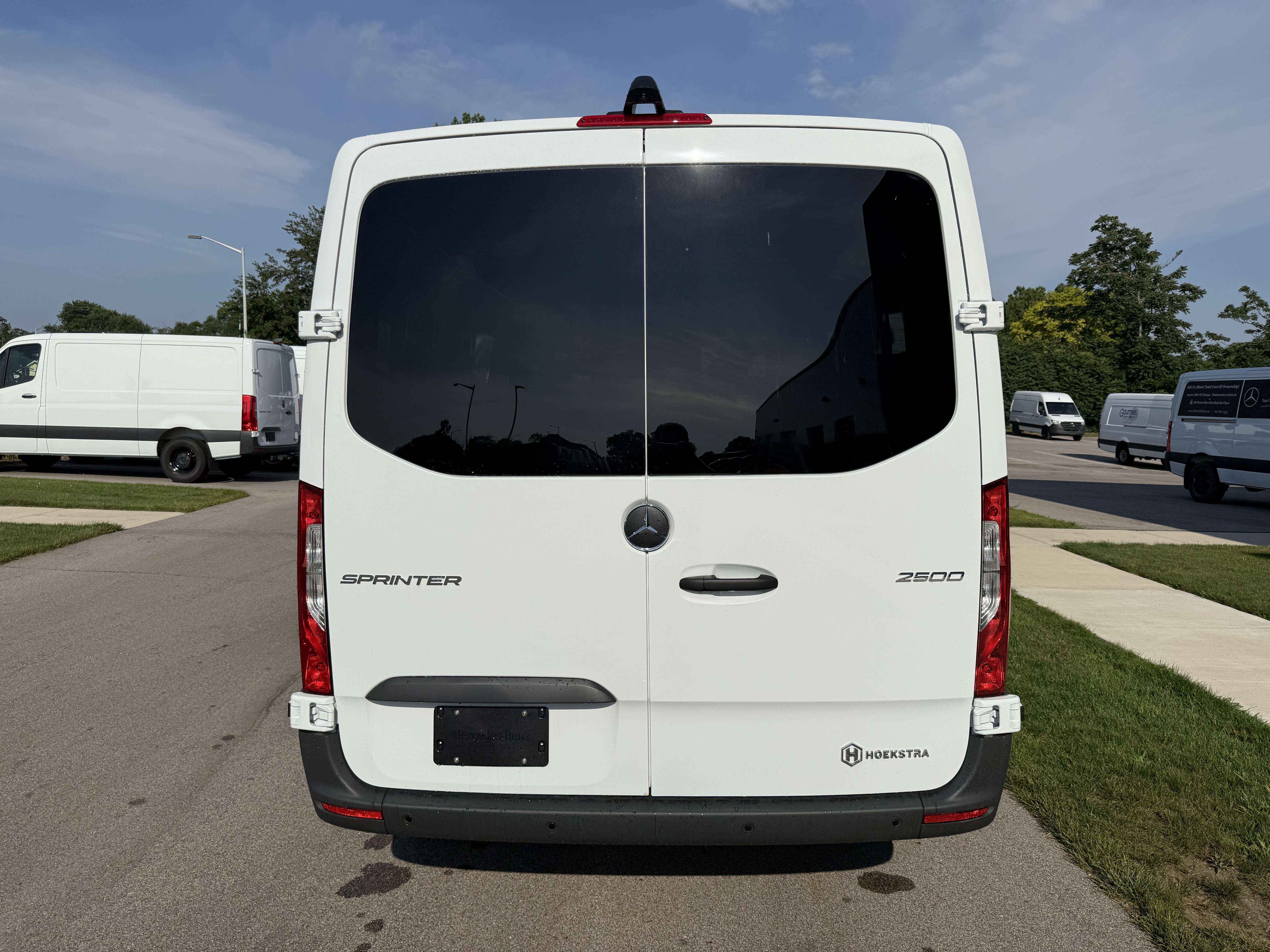 2026 Mercedes-Benz Sprinter Crew Van Base - Photo 12