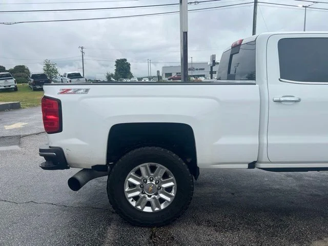 Used 2016 White Chevrolet LTZ image 4