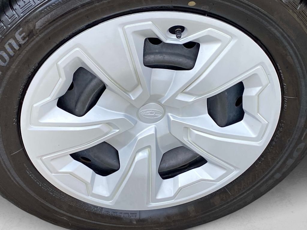 Used 2021 Green Subaru Base image 26