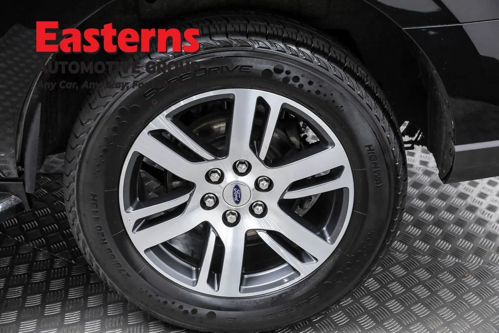 Used 2023 Black Ford Limited image 35