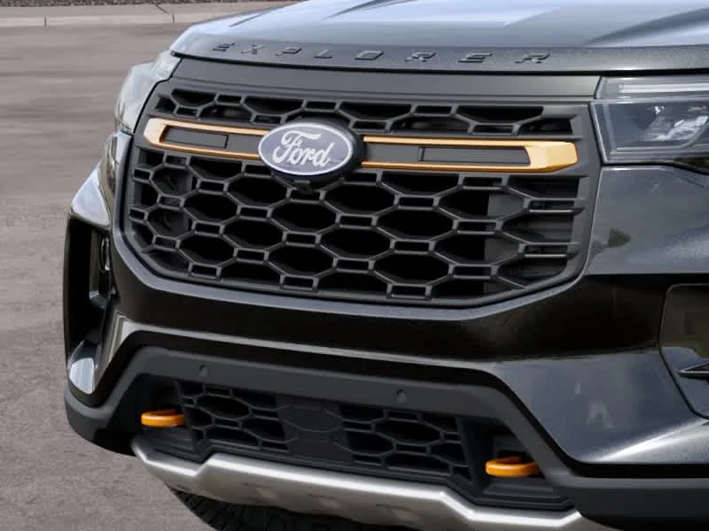 New 2027 Agate Black Metallic Ford Tremor® image 17