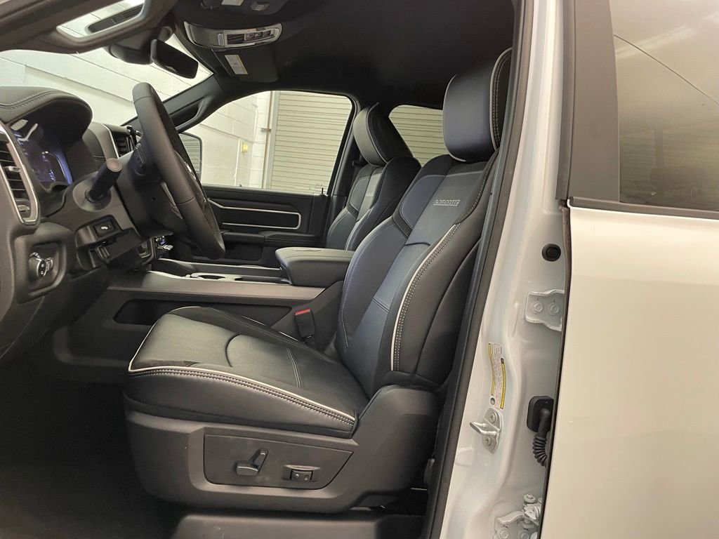 New 2026 Bright White Clear-Coat Exterior Paint RAM Laramie image 19