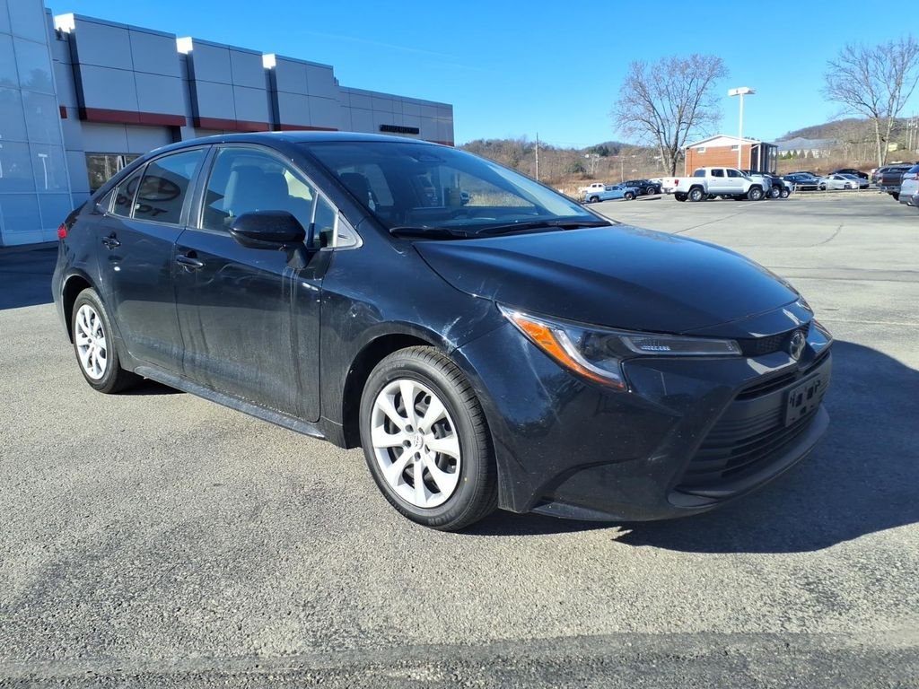 Used 2023 Toyota Corolla LE with VIN JTDB4MEE2P3009901 for sale in Indiana, PA