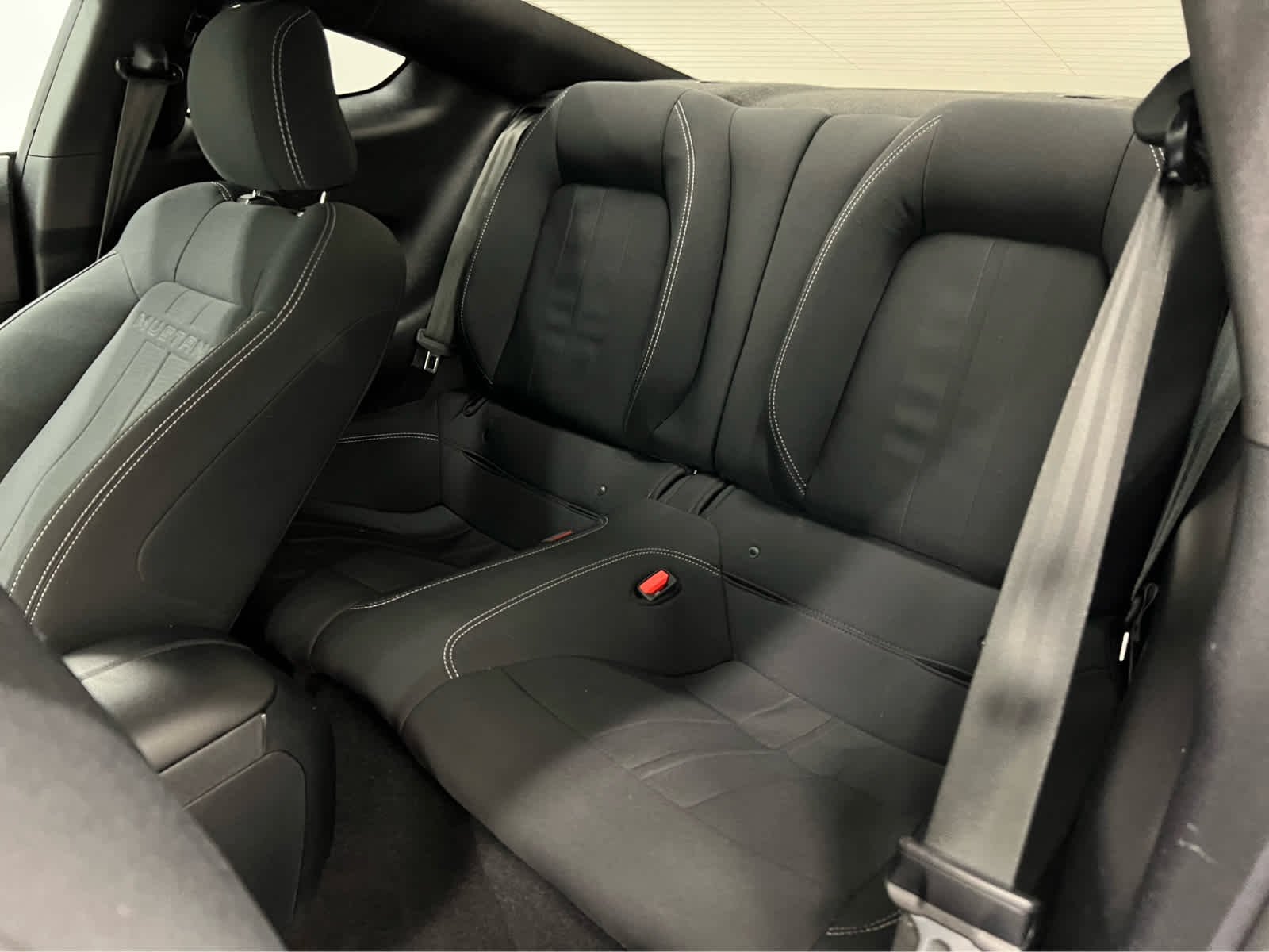 Used 2021 Oxford White Ford GT image 16