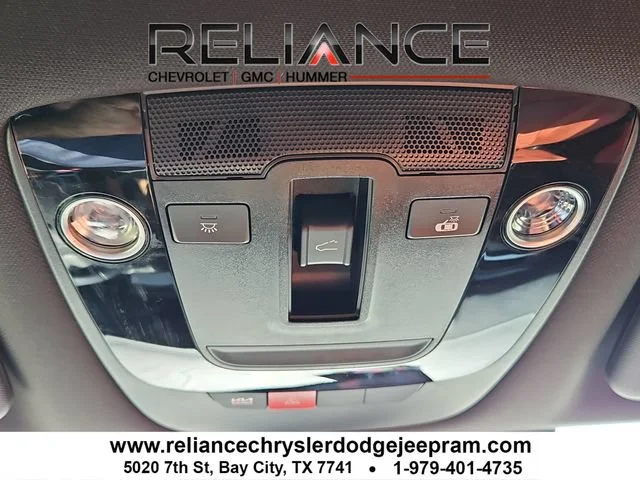 Used 2024  Kia SX-Prestige image 35