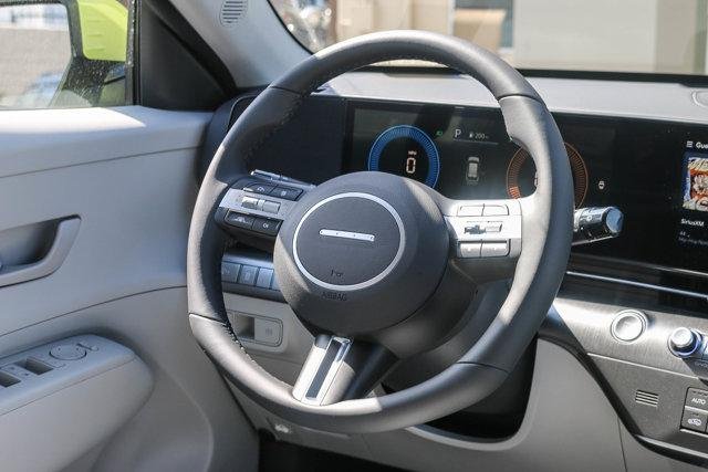 2025 Hyundai Kona SEL - Photo 15