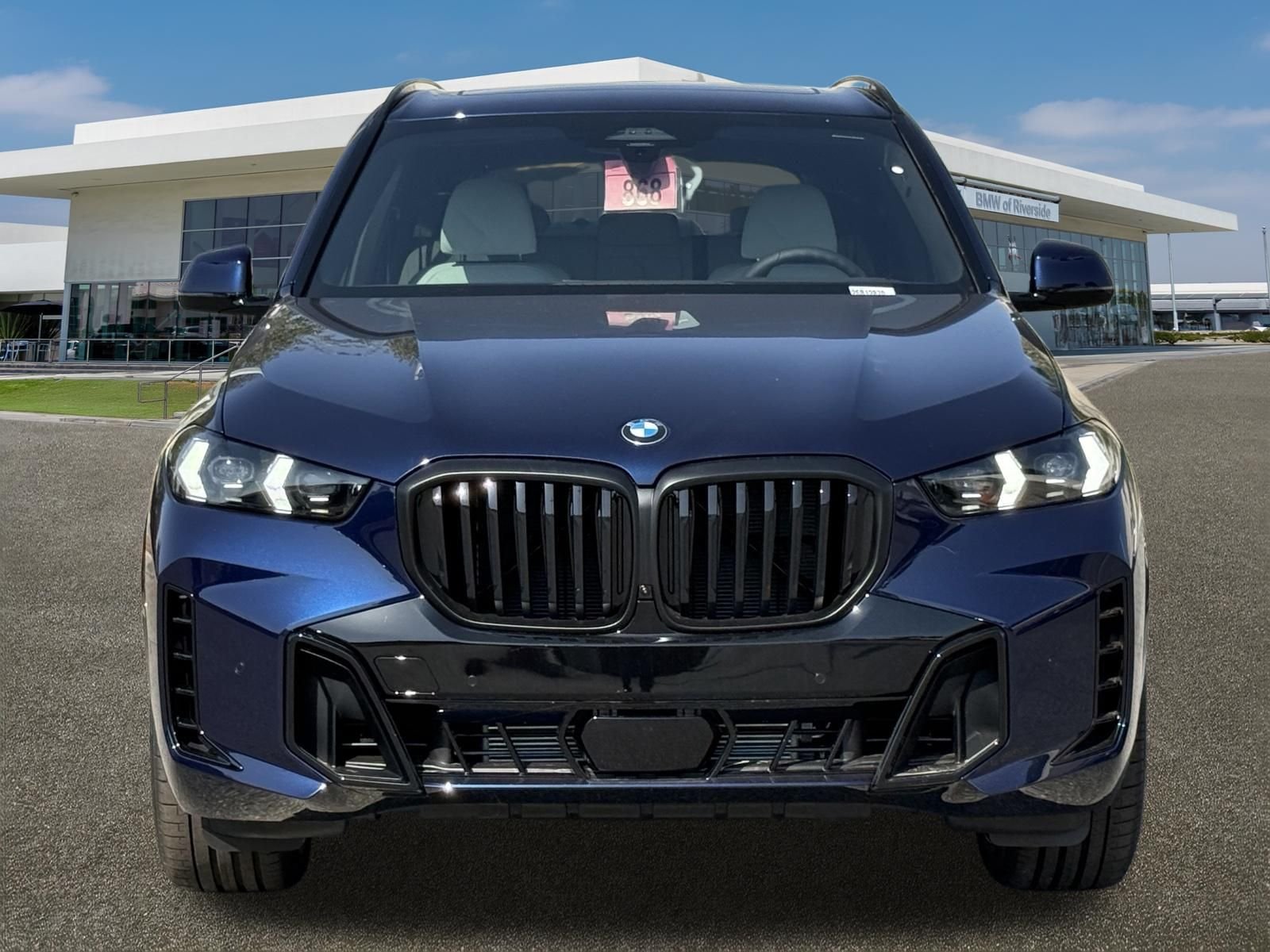 New 2026 Tanzanite Blue II Metallic BMW sDrive40i image 3