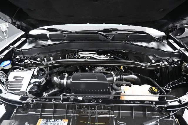 Used 2021 Black Ford King Ranch image 32