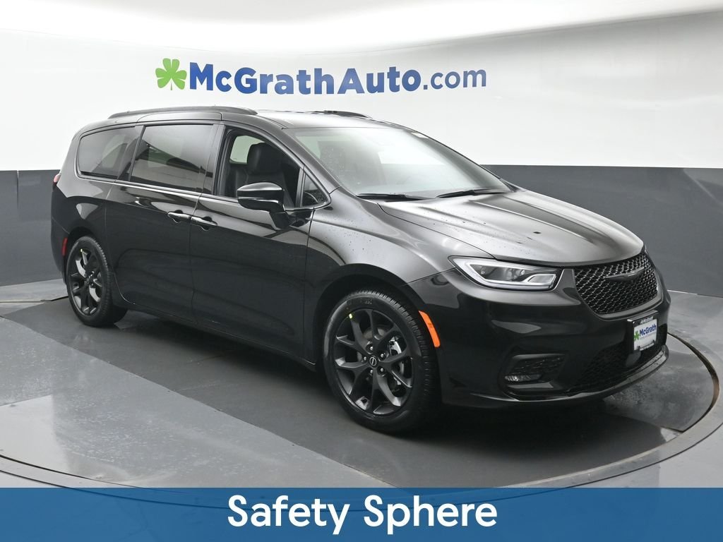 NEW 2026 CHRYSLER PACIFICA SELECT