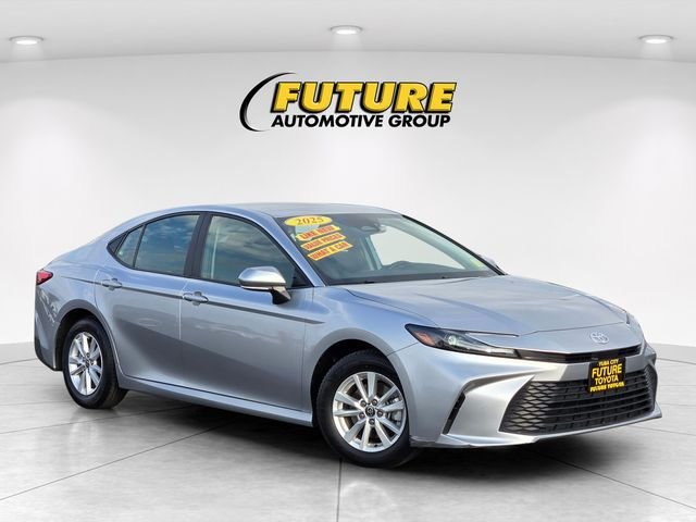 Used 2025 Silver Toyota LE image 1