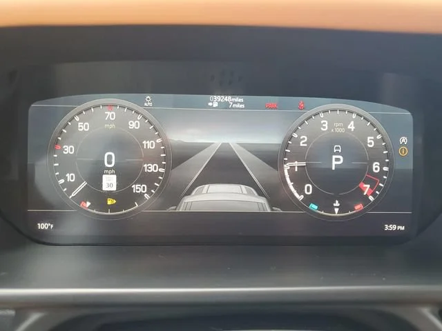 Used 2022 Gray Land Rover X image 20