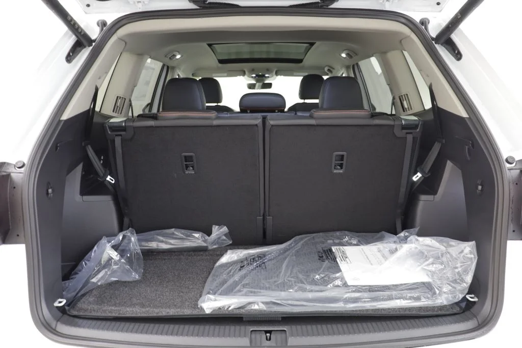 New 2026 Opal White Volkswagen Peak Edition image 18