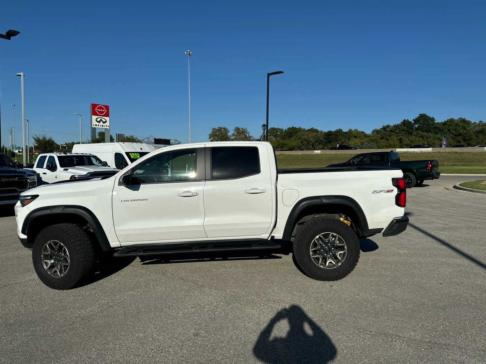 Used 2026 Summit White Chevrolet 4WD ZR2 image 8
