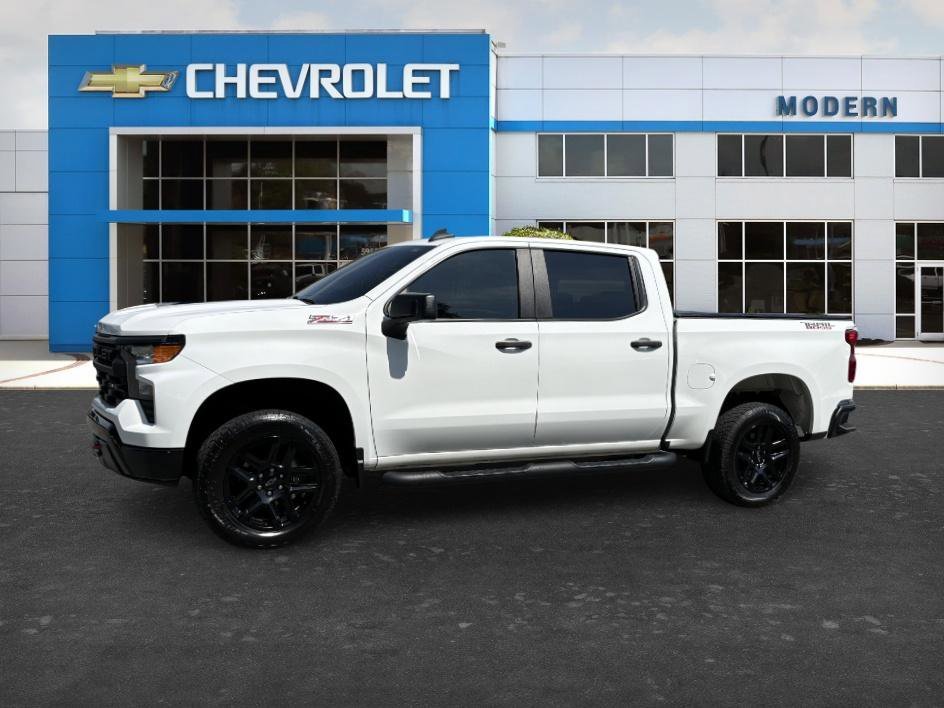 2023 Chevrolet Silverado 1500 Custom Trail Boss 4X4 Crew Cab Short Box's photo