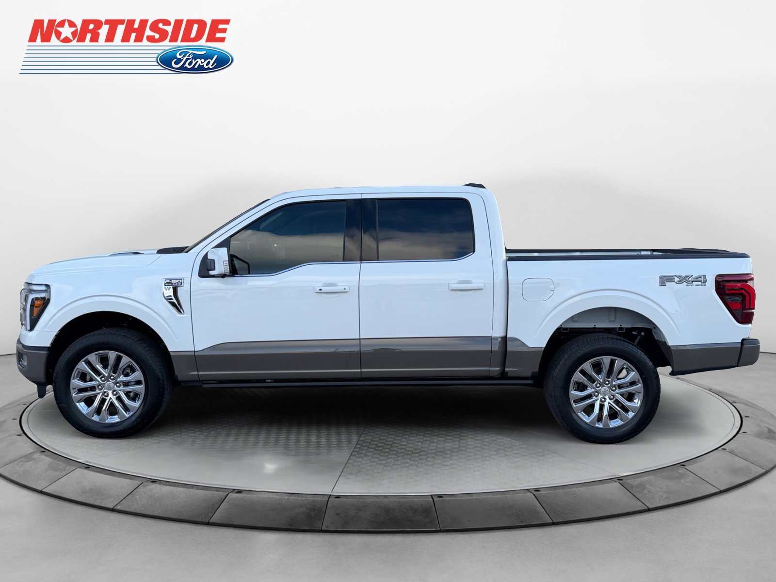 New 2026 Star White Metallic Tri-Coat Ford King Ranch image 4