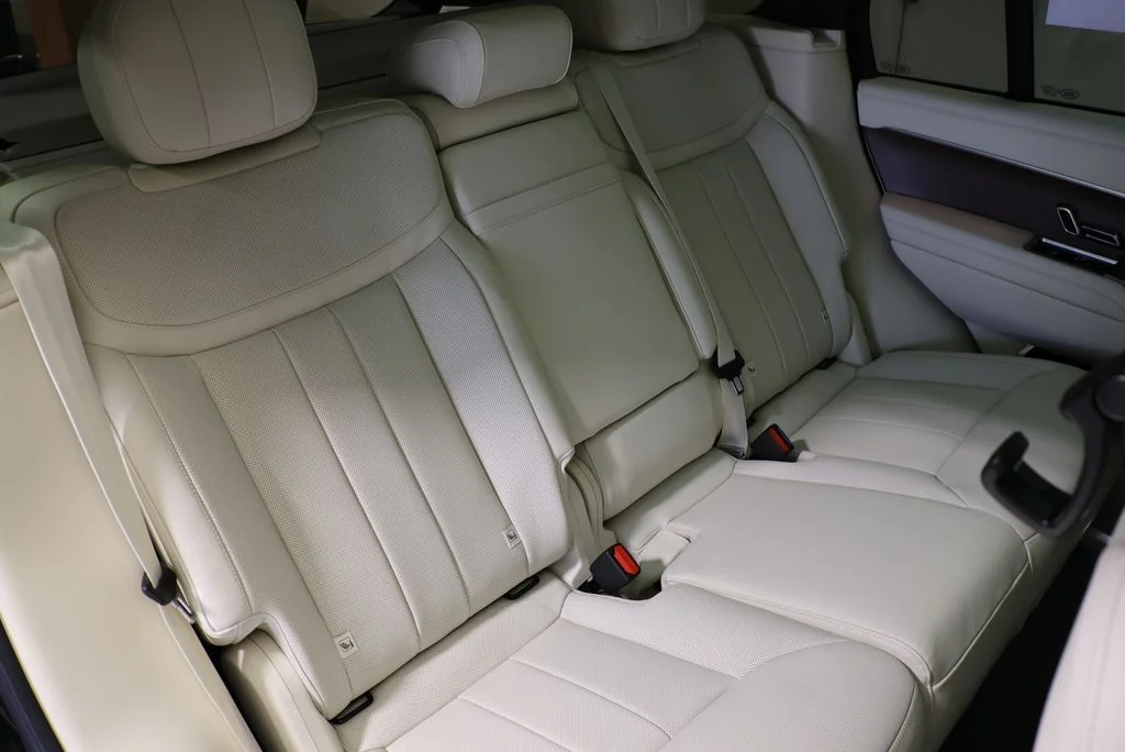 2026 Land Rover Range Rover SE - Photo 45