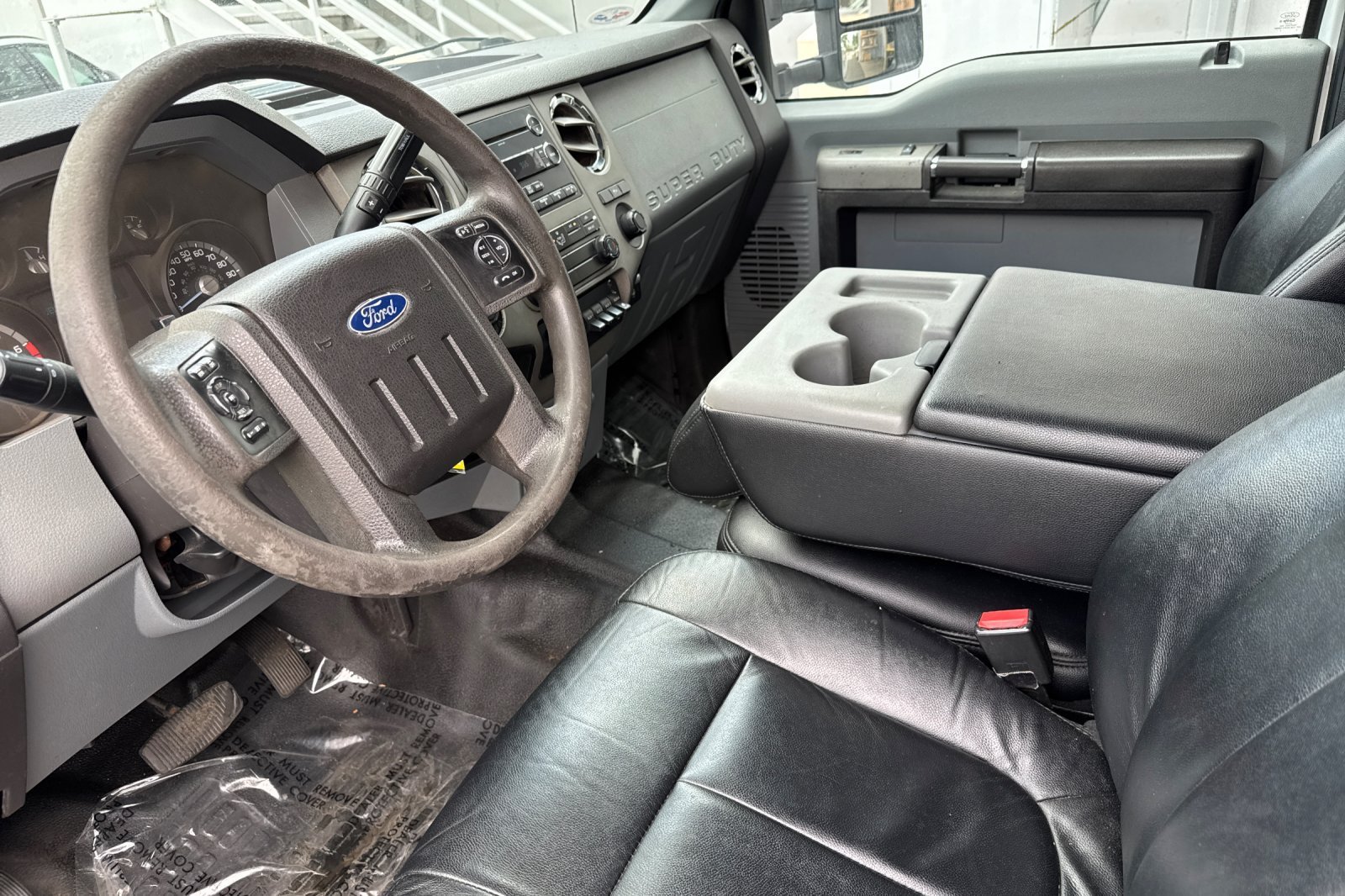 Used 2016 Oxford White Ford XLT image 10