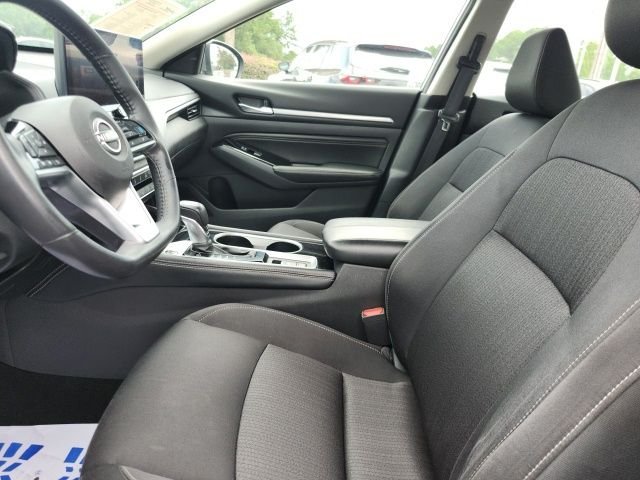 Used 2023 Gray Nissan 2.5 SV image 16