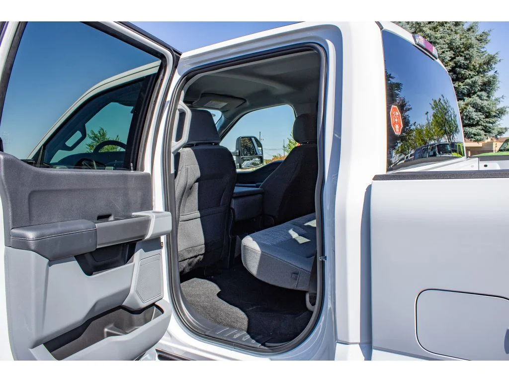 New 2026 OXFORD WHITE Ford XLT image 14