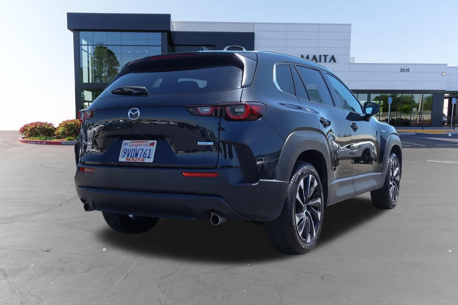 Certified Used 2025 Jet Black Mica Mazda Premium Plus image 4