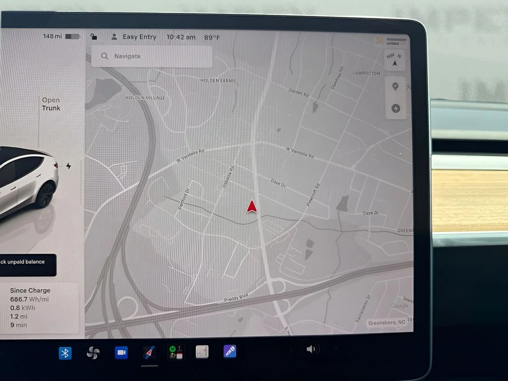 Used 2025  Tesla Long Range image 20