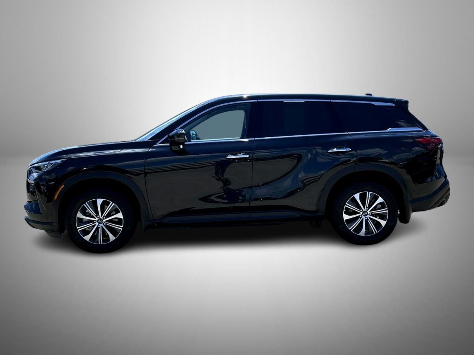 Used 2025 Black INFINITI PURE image 8