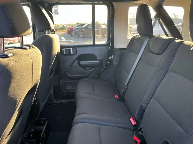 Used 2022 Black Jeep Unlimited Sport S image 11