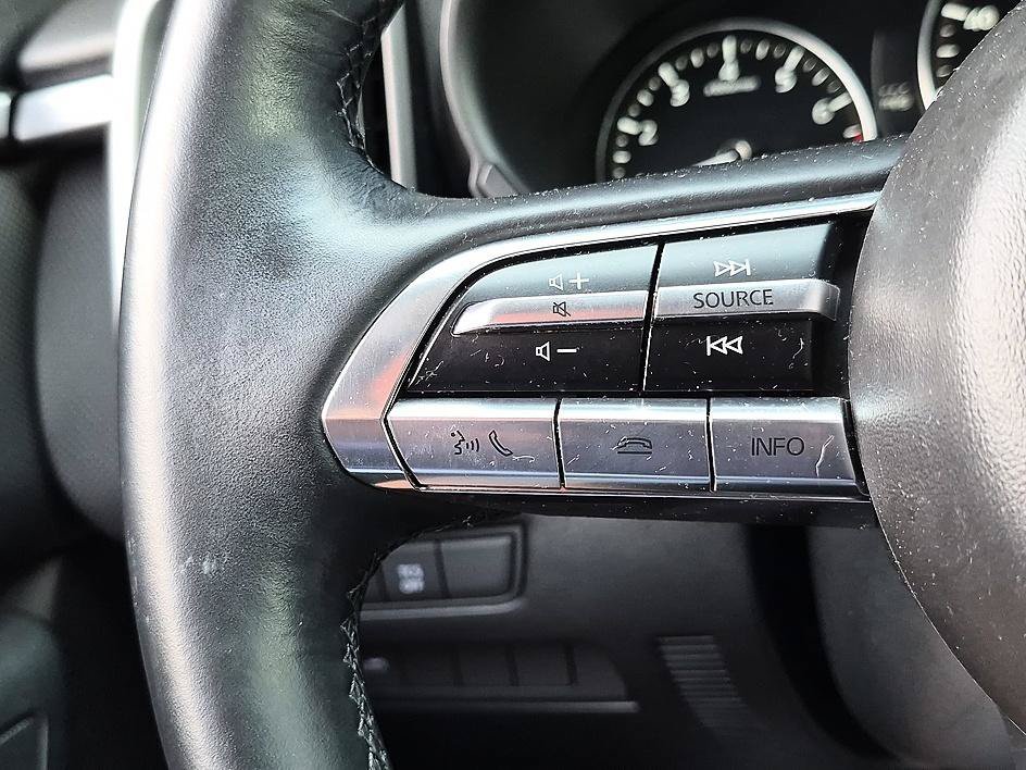 Used 2023 Wind Chill Pearl Mazda 2.5 S Preferred Plus Package image 17