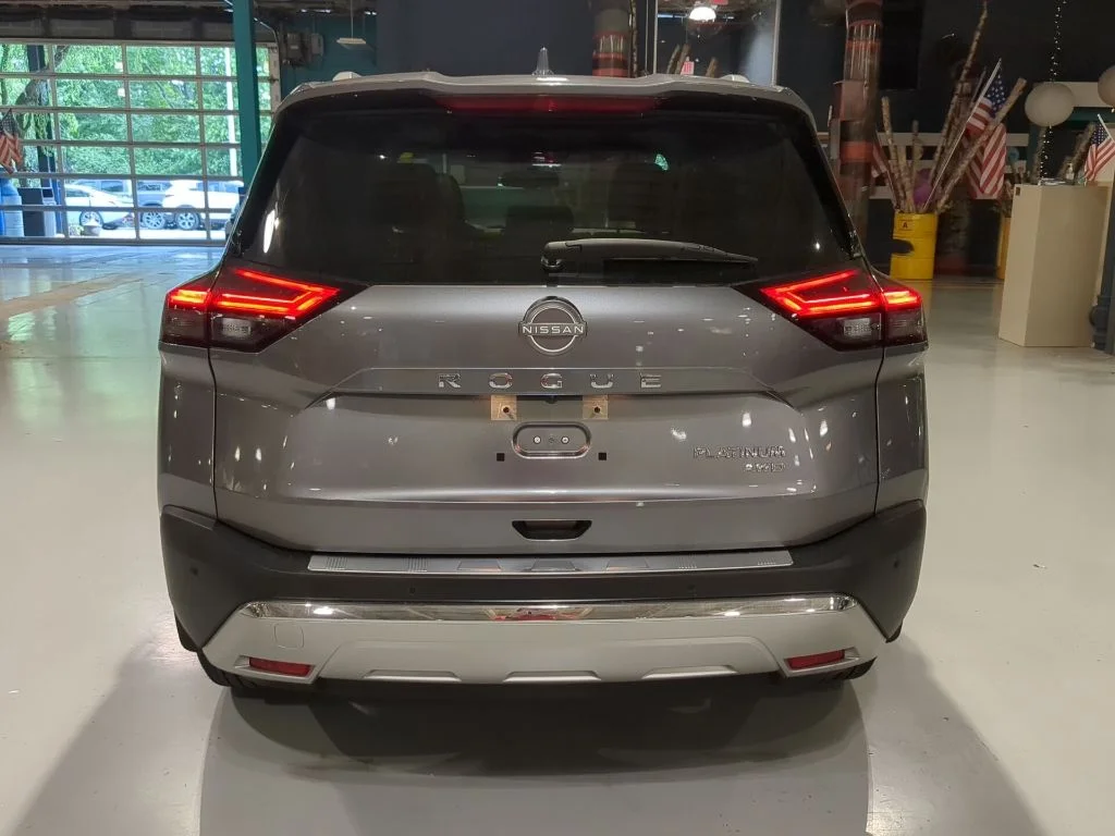2022 Nissan Rogue Platinum - Photo 9