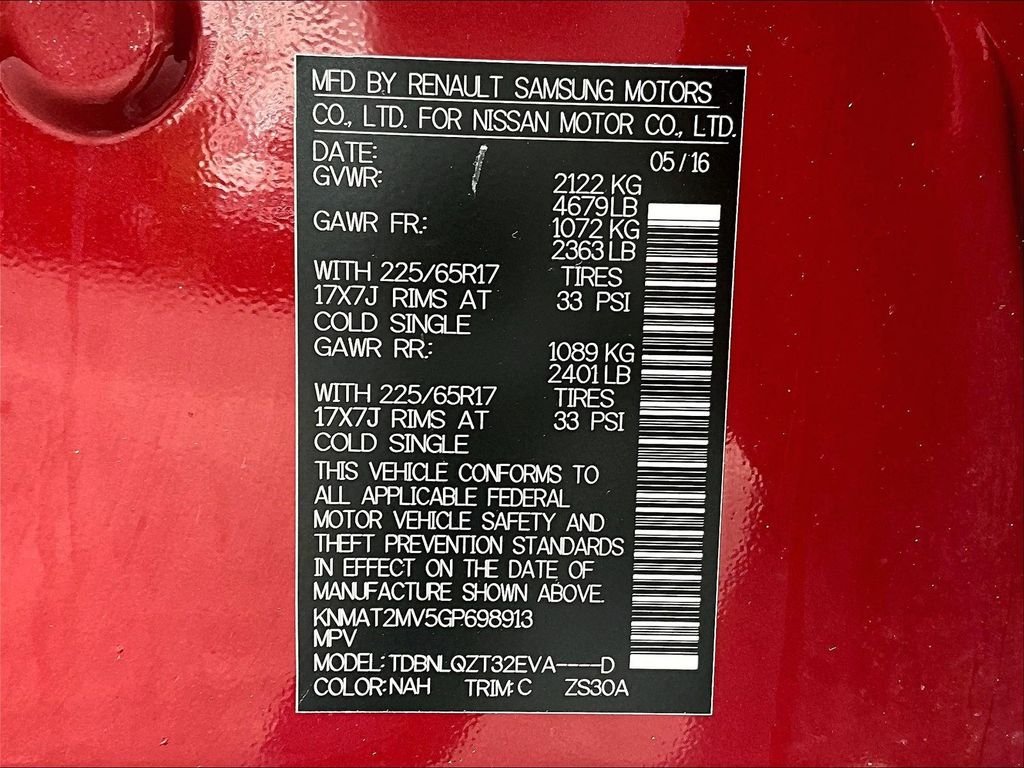 Used 2016 Cayenne Red Nissan SV image 35
