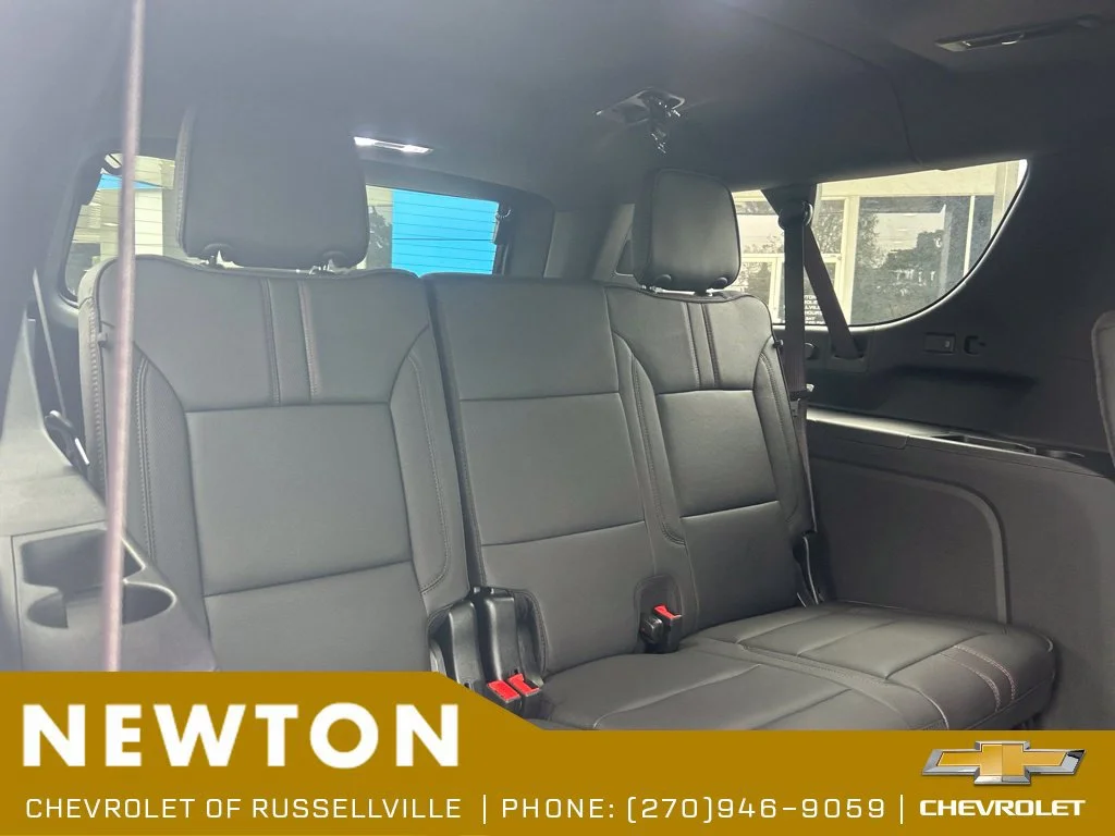 2026 Chevrolet Suburban RST - Photo 32