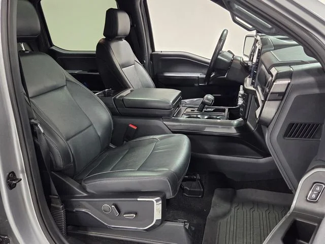 Used 2022 Silver Ford Lariat image 13