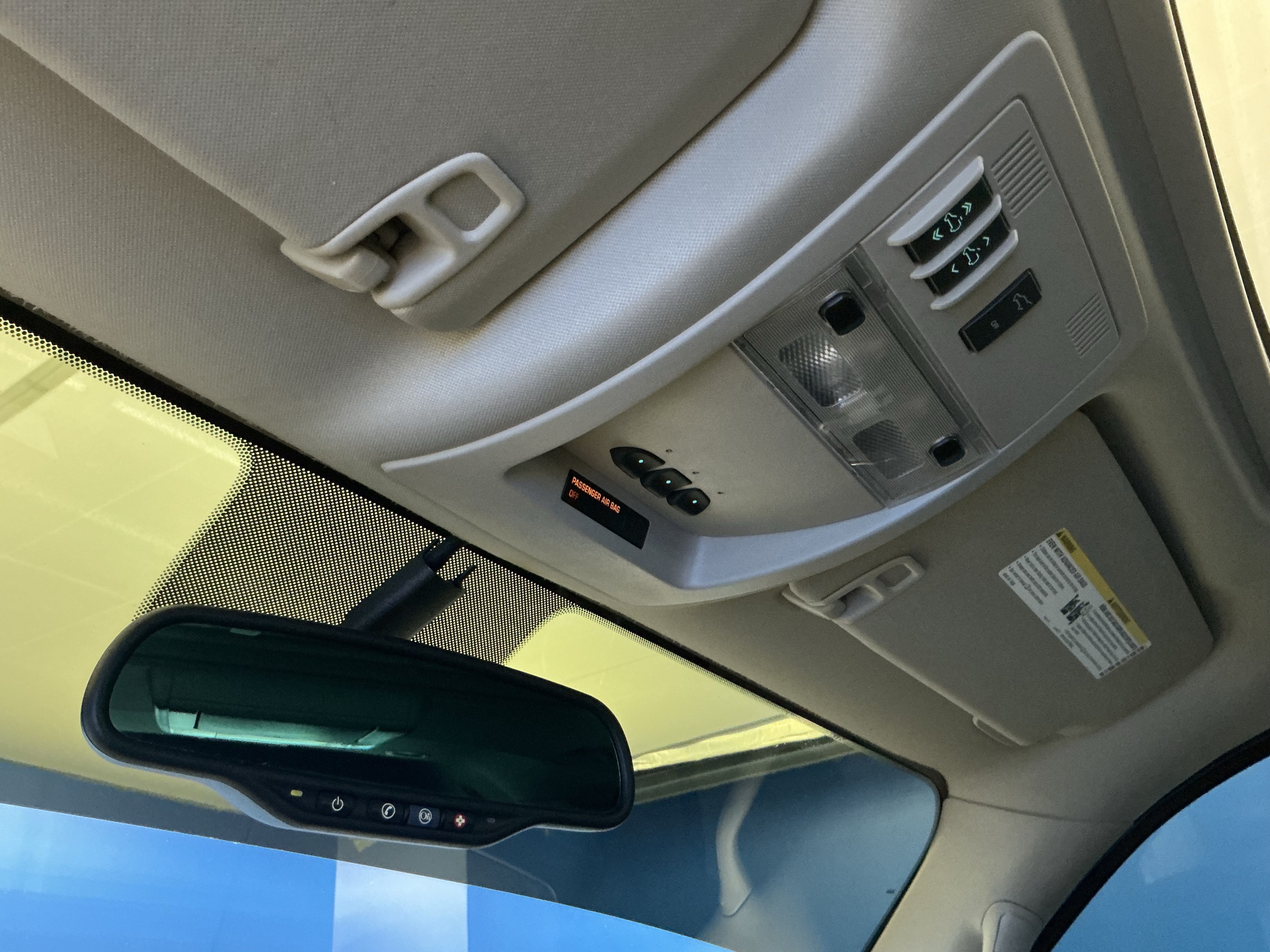 Used 2012 Silver Ice Metallic Chevrolet LT image 22