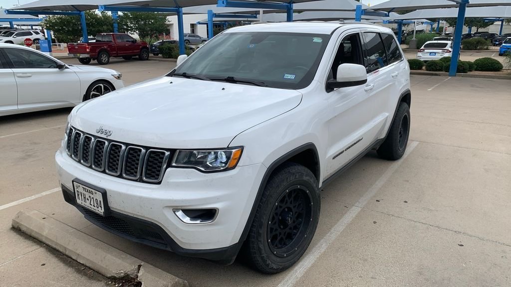 2022 Jeep Grand Cherokee Laredo X's photo