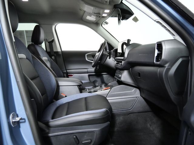 Used 2025 Gray Ford Outer Banks image 8
