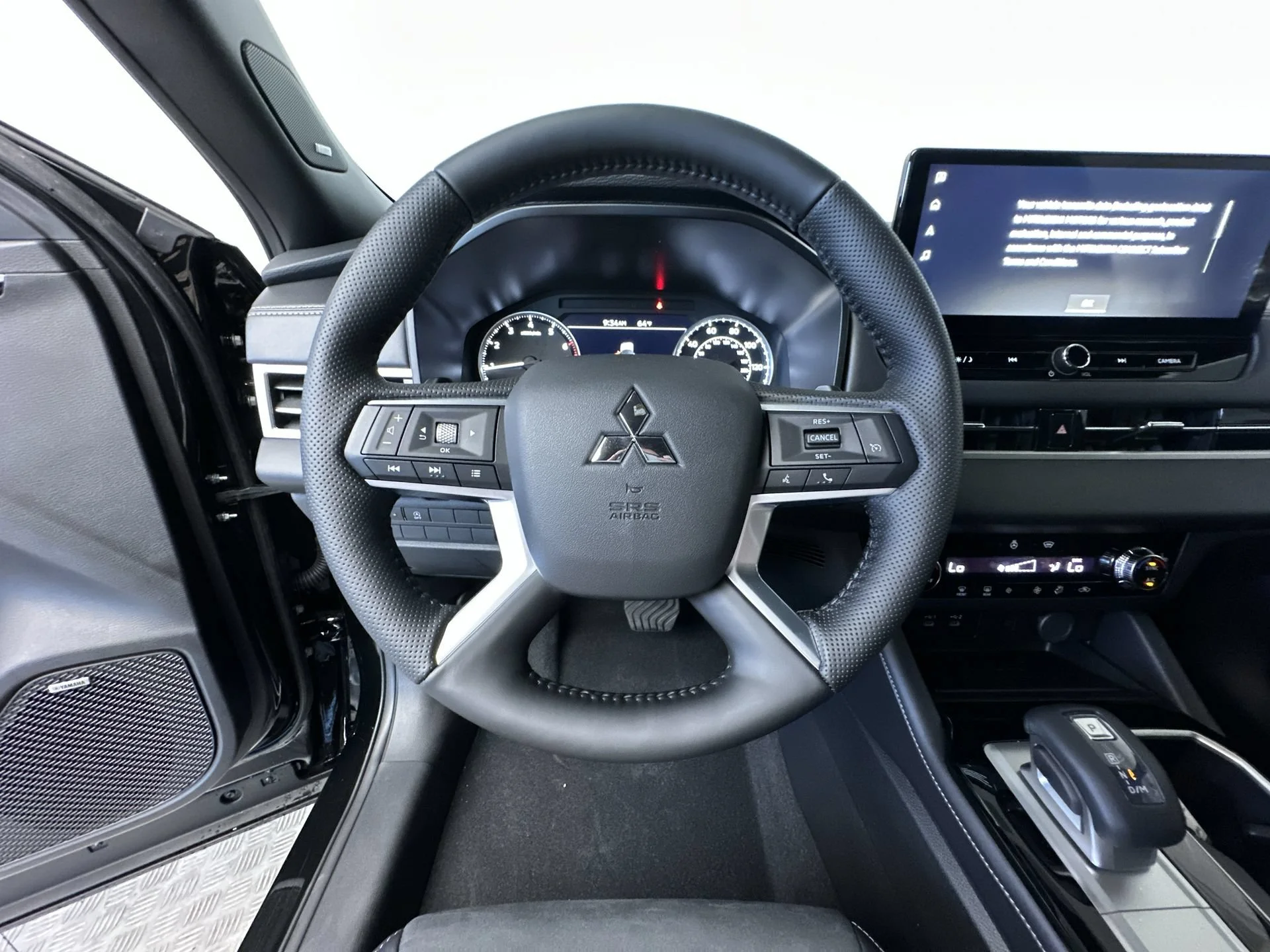 New 2026 Black Diamond Mitsubishi LE image 15