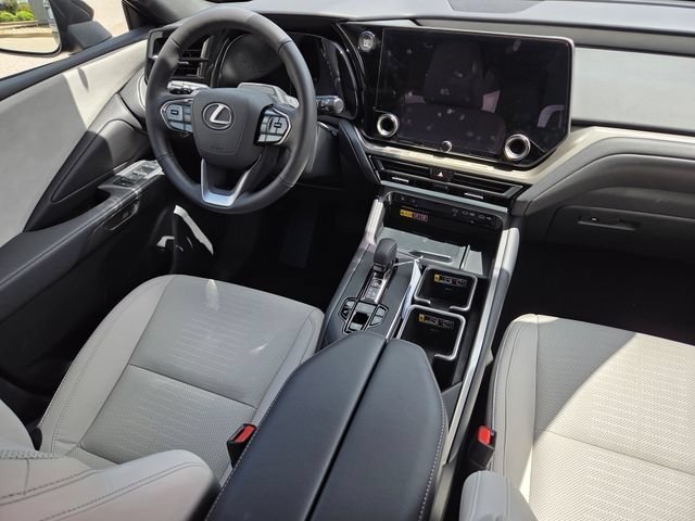 New 2026 Caviar Lexus PREMIUM AWD image 30