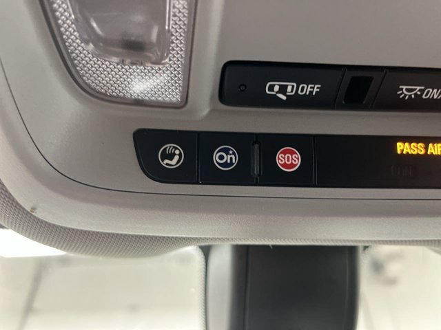 Used 2018 Summit White Chevrolet LT image 23