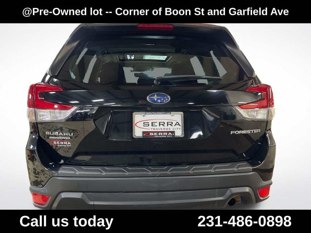 Used 2021 Black Subaru Premium image 4