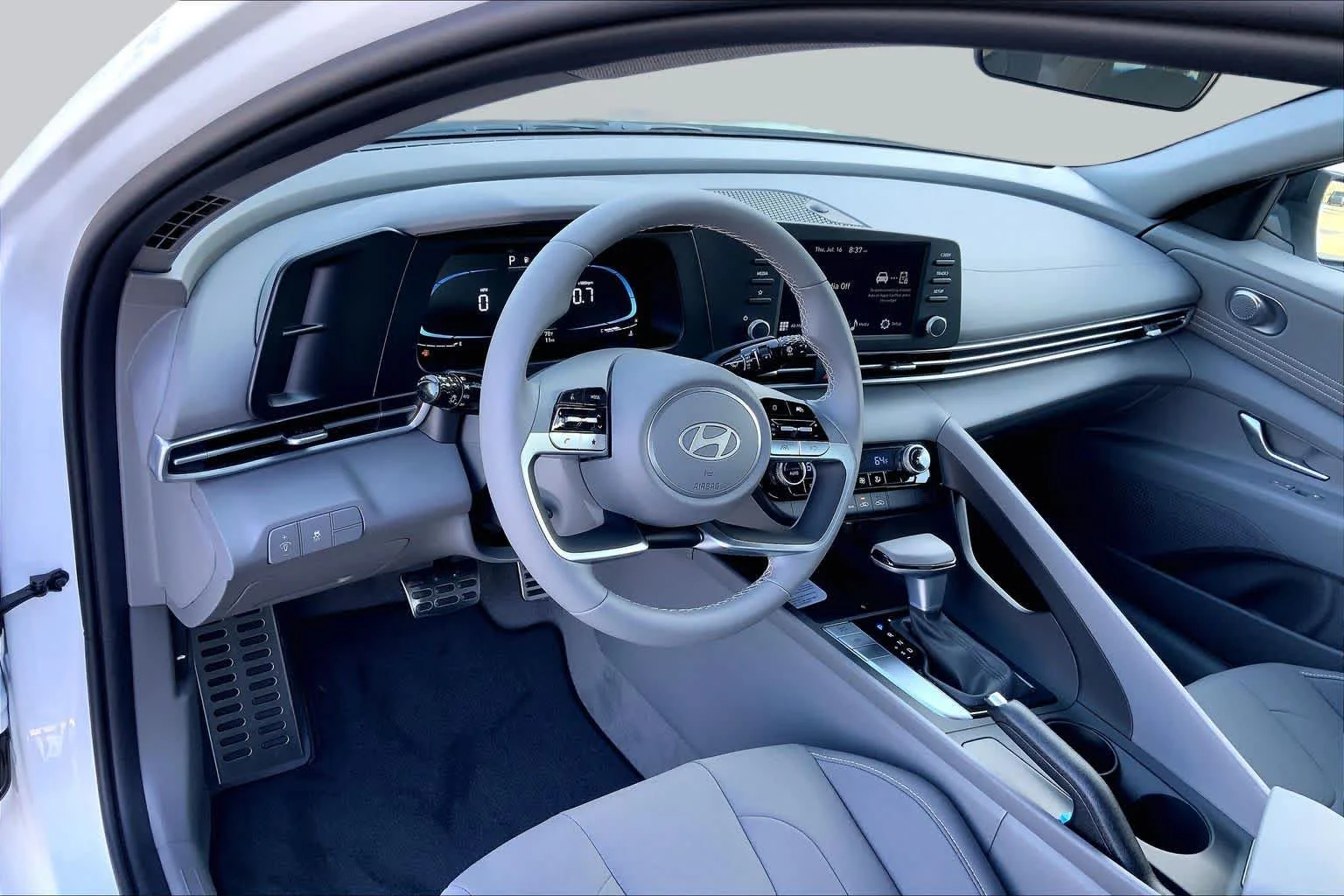 New 2026 Serenity White Hyundai SEL Sport image 9